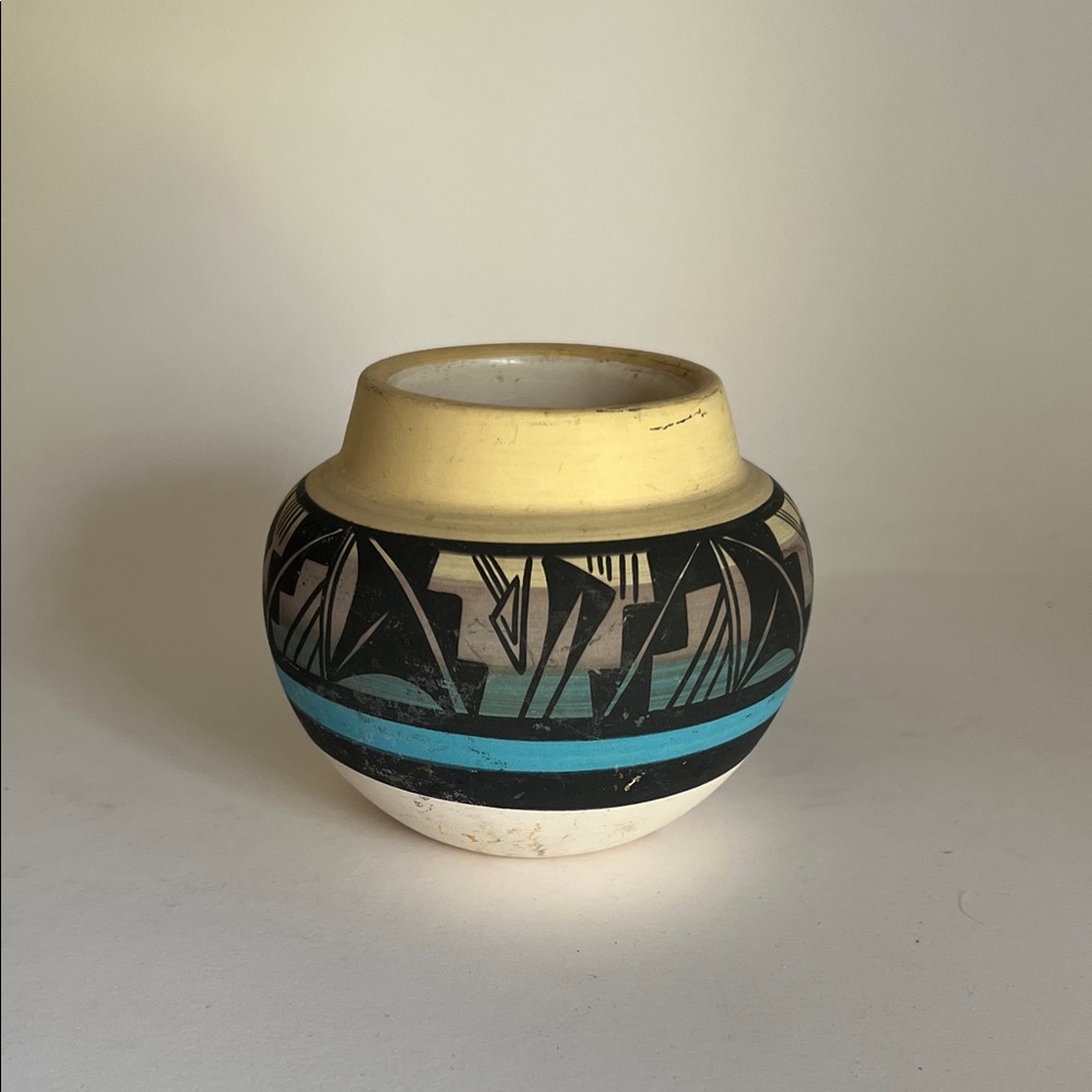 Handcrafted Navajo Ceramic Vase with Geometric Patterns
